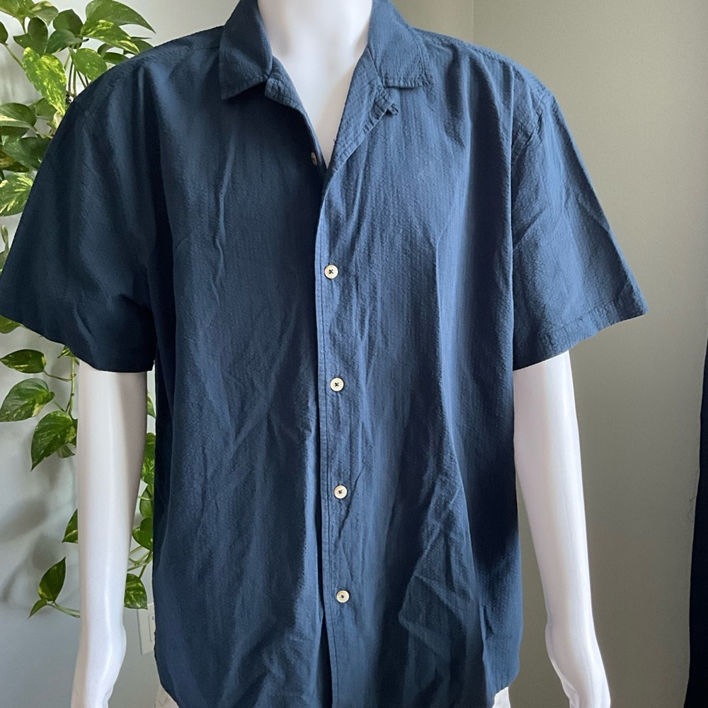 Southern Tide Blue Casual Button Down Shirt